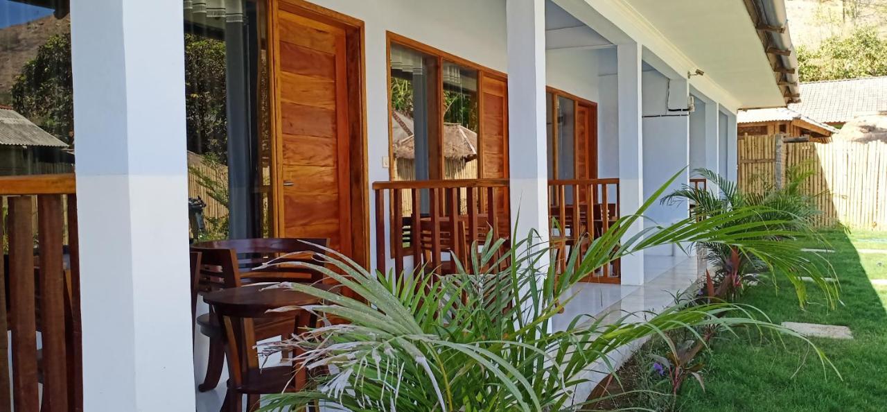 Elisa Homestay Areguling Kuta  外观 照片