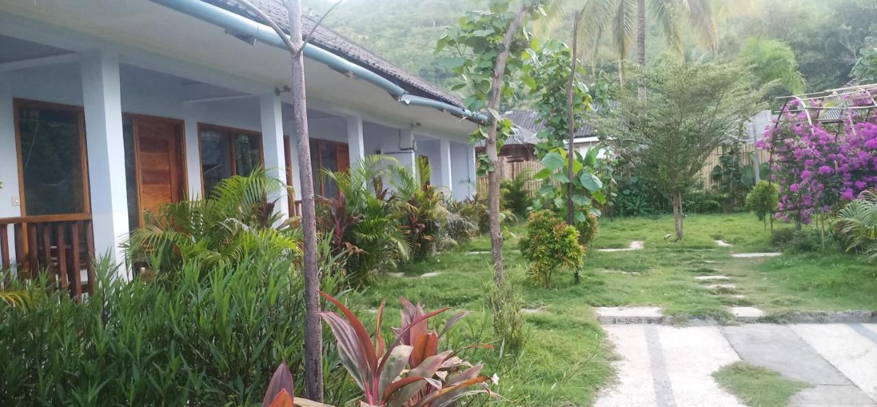 Elisa Homestay Areguling Kuta  外观 照片